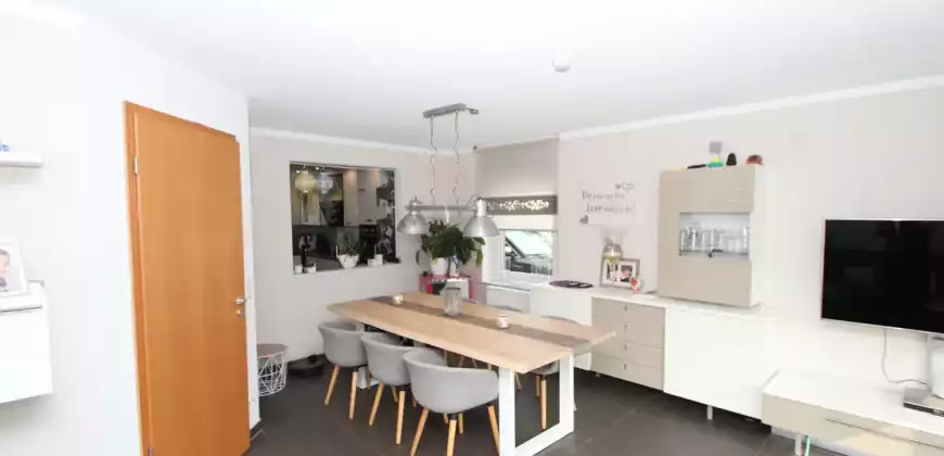 Attraktives, solides Einfamilienhaus in gediegener Wohnlage